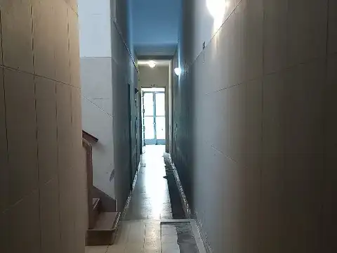 Depto Tipo Casa en Venta 60 años