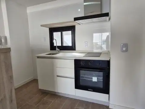 Departamento en Alquiler con 1 cocheras
