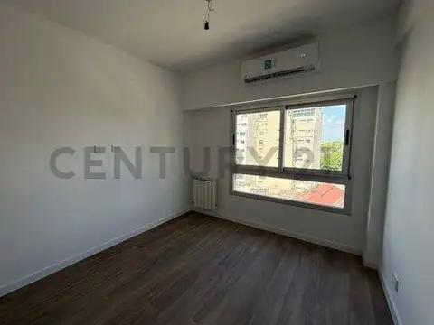 cabildo 4600, Piso 0
