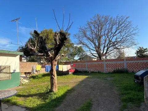 Casa 19 ambientes con 5 baños