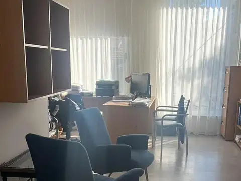 Oficina en Alquiler en Colegiales, $ 750.000