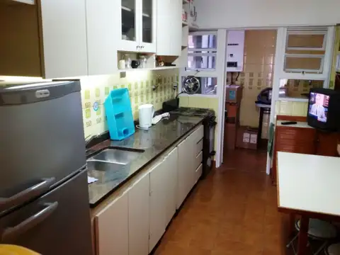 Cnel J Moldes 2300, Piso 3