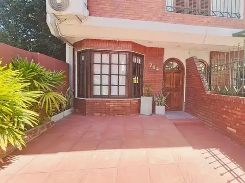 Marcos Paz 700