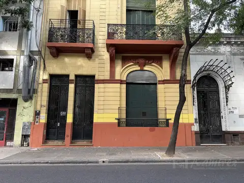 General Urquiza 200