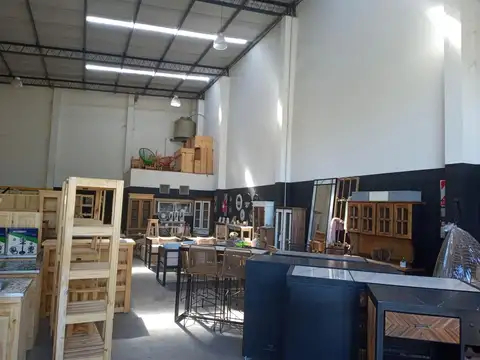Galpon en Alquiler en Guernica, $ 2.500.000