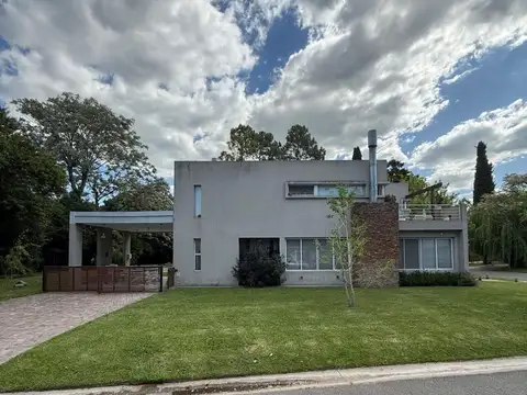 Barrio Privado El Aromo 800