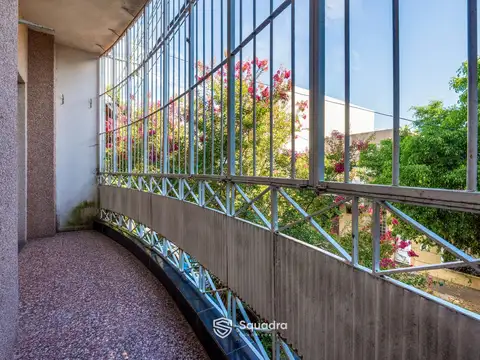 Depto Tipo Casa en Venta de 6 ambientes