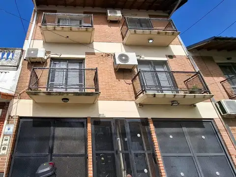 PH VENTA 3 AMBIENTES CON COCHERA APTO CRÉDITO