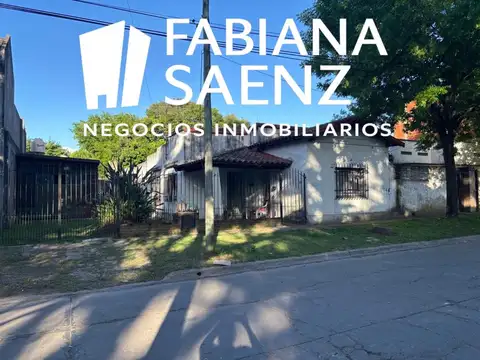 Casa a reciclar en venta en Monte Grande