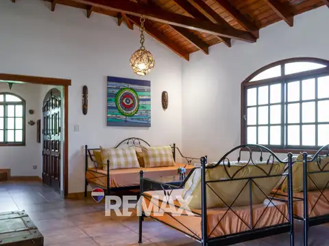 Casa 5 ambientes con 3 baños
