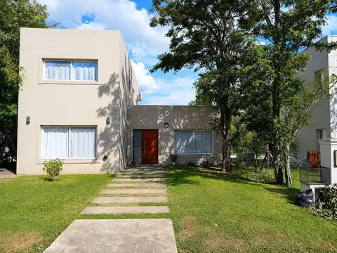 Casa en Venta al Sureste
