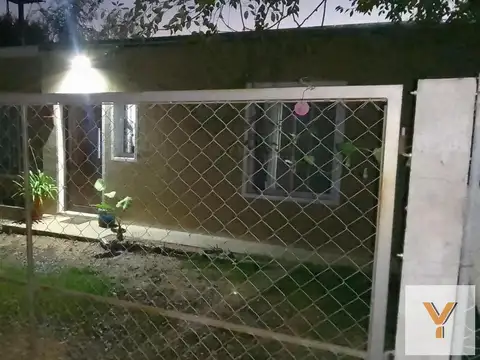 Casa en venta - 4 Dormitorios 2 Baños - Córdoba