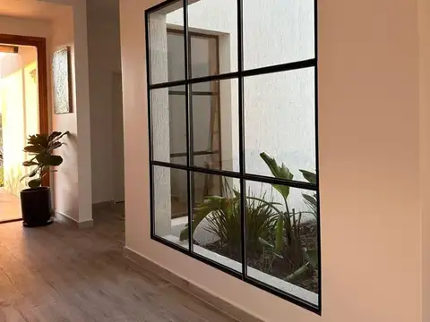 Casa en Alquiler de 4 dormitorios
