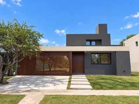 ¡Venta! ¡Hermosa Casa en  San Alfonso del Talar! ¡Con Escritura!