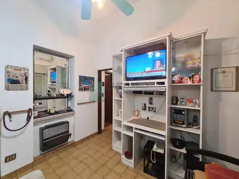 Depto Tipo Casa 5 ambientes con 2 baños