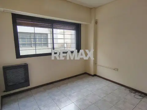 Oficina en Alquiler en Cipolletti, $ 1.400.000