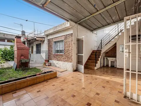Depto Tipo Casa en Venta de 4 ambientes