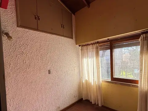 Casa en venta en Olivos 5  Ambientes
