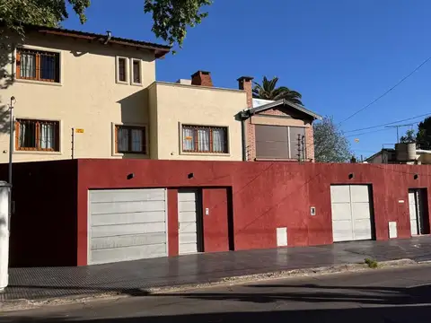 VENTA • DOS CASAS PH • 6 AMBIENTES • FLORIDA OESTE