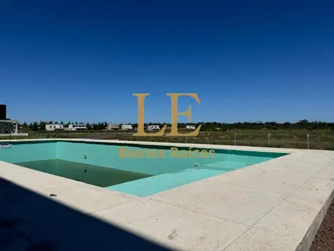 VENTA CASA EN EL NAUDIR