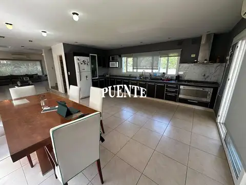Casa en Venta en Countries y Barrios Cerrados en San Vicente, USD 280.000