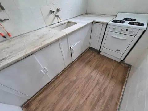 Oficina en Alquiler en Lomas de Zamora, $ 680.000
