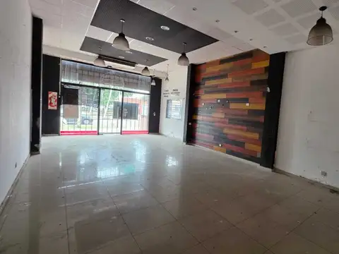 avenida de los constituyentes 300