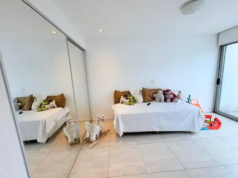 Casa en Alquiler en San Isidro Libertador / Lasalle, USD 2.500