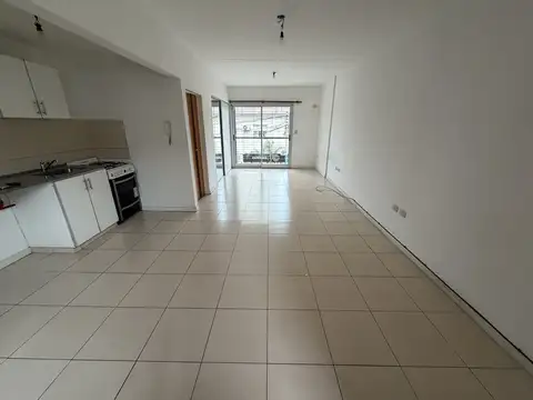 Departamento en Alquiler en Villa Urquiza, $ 600.000