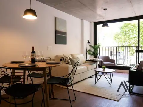 Apartamento de 2 dormitorios con terraza, cochera y equipamiento  Centro.