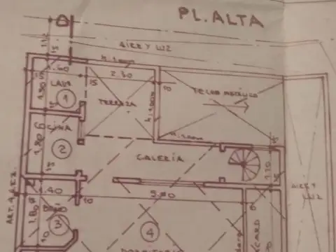 Depto Tipo Casa en Venta de 4 ambientes