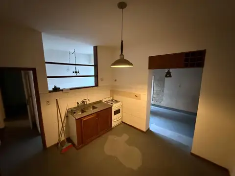 Depto Tipo Casa en Venta 66 años