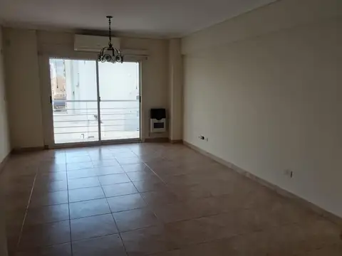 Departamento en Alquiler en Villa Saenz Peña, $ 790.000