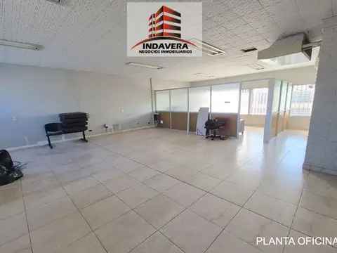 Exclusivo Galpón de 452 m² Totales y Cubiertos - Santos Lugares