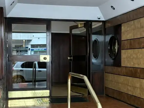 Montañeses 1800, Piso 3
