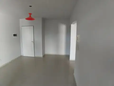 Departamento en Alquiler en Belen De Escobar, $ 550.000