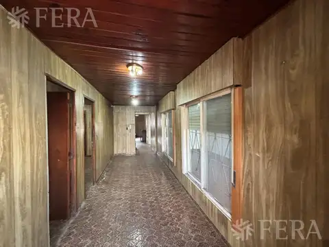 Casa 3 ambientes con 2 baños