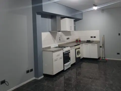 ALQUILER DEPTO MONOAMBIENTE CON BALCON AVELLANEDA