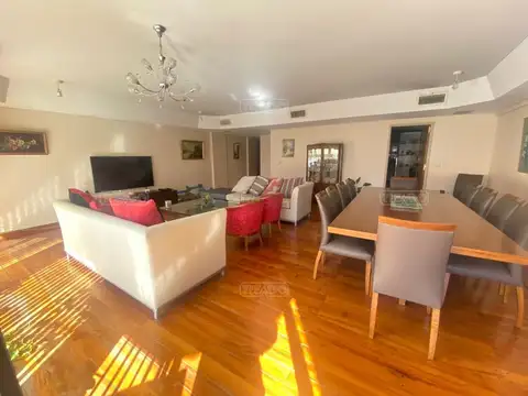 Departamento 4 ambientes con 4 baños