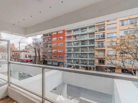 Venta Apartamento Punta Carretas 3 dorms y cochera