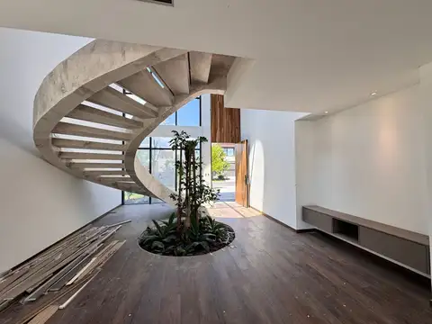 Casa en Venta de 5 dormitorios