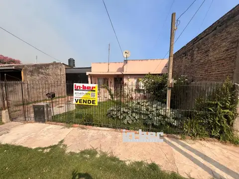 Casa - Venta - Argentina, Florencio Varela - Calle Canalejas Mendes 863