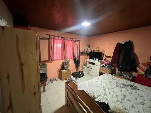 Casa 3 ambientes con 1 baño