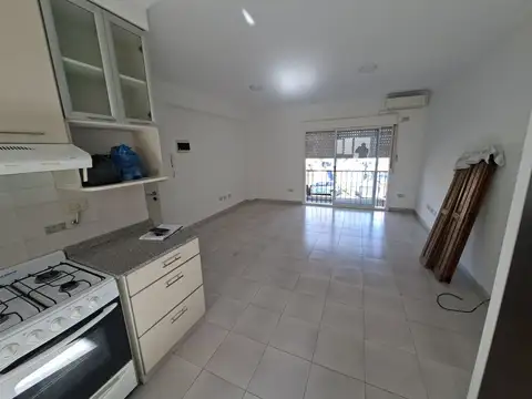 Depto Tipo Casa Monoambiente con 1 baño