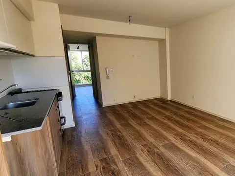 Departamento en Alquiler en Godoy Cruz, $ 550.000