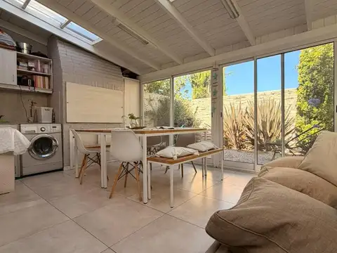 PH en Constitución 4 Ambientes con patio y quincho