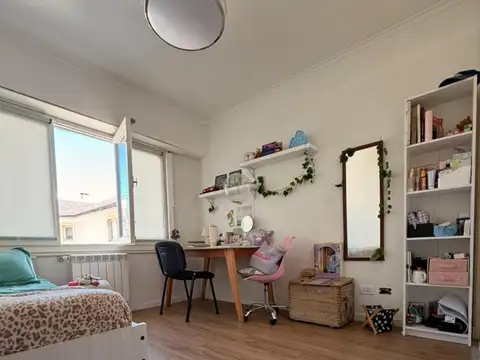 Depto Tipo Casa en Venta con 1 cocheras