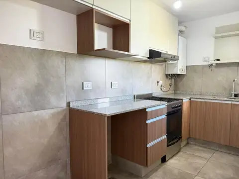 Departamento en Venta en Manantiales Country, USD 198.000
