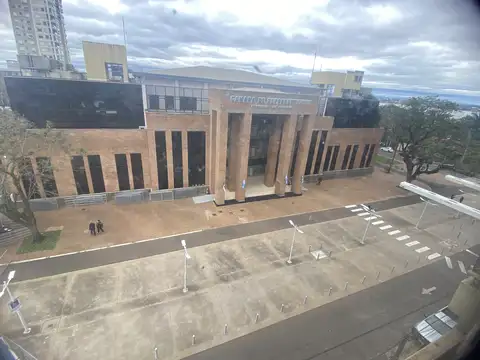 ALQUILO MONOAMBIENTE FTE A PALACIO LEGISLATIVO V. SARITA POS MNES