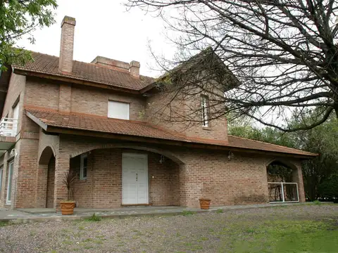 Casa en Alquiler de 3 dormitorios